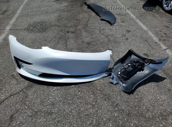 5YJ3E1EA2MF068975 2021 TESLA MODEL White Вид підкапотного простору
