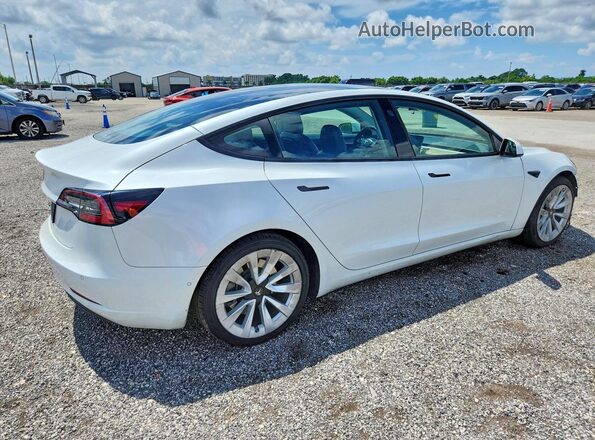 5YJ3E1EA2NF287324 2022 TESLA MODEL White Задня права чверть