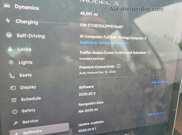5YJ3E1EA2PF676497 2023 TESLA MODEL Gray Вид щитка приладів