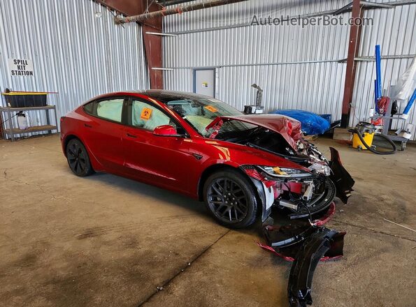 5YJ3E1EA2SF986576 2025 TESLA MODEL Красный Передняя правая четверть