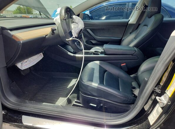 5YJ3E1EA3KF434875 2019 TESLA MODEL Black Вид салону спереду