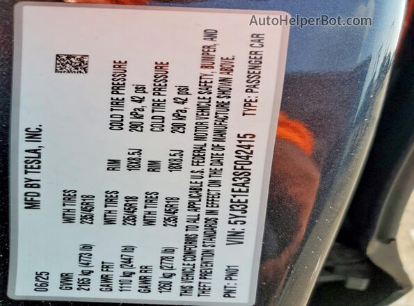 5YJ3E1EA3SF042415 2025 TESLA MODEL Gray Vista del compartimento del motor