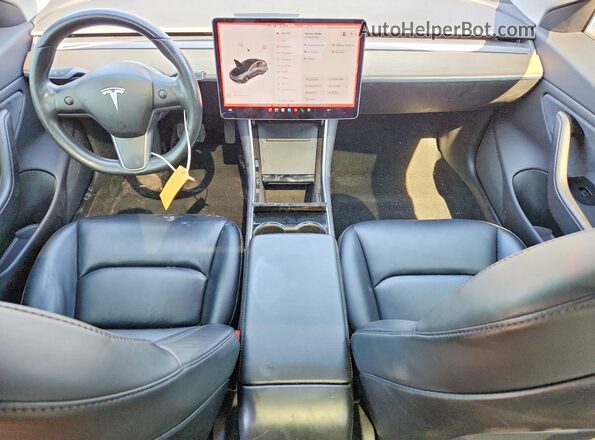 5YJ3E1EA4KF321663 2019 TESLA MODEL Серый Вид панели приборов