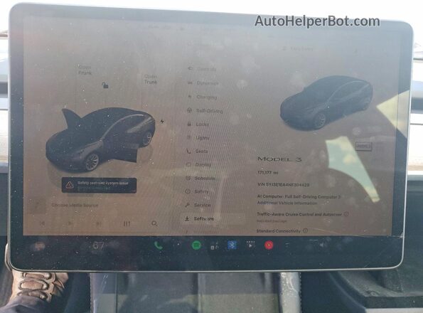 5YJ3E1EA4NF304429 2022 TESLA MODEL Gray Vista del cuadro de instrumentos