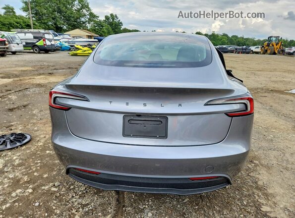 5YJ3E1EA5TF140895 2026 TESLA MODEL Gray უკანა ხედი