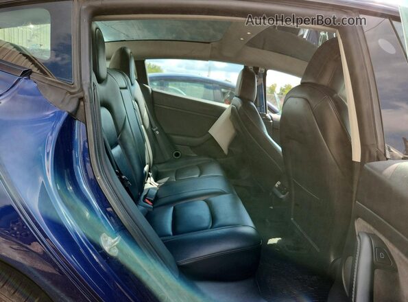 5YJ3E1EA7NF286475 2022 TESLA MODEL Blue Widok tylnych siedzeń