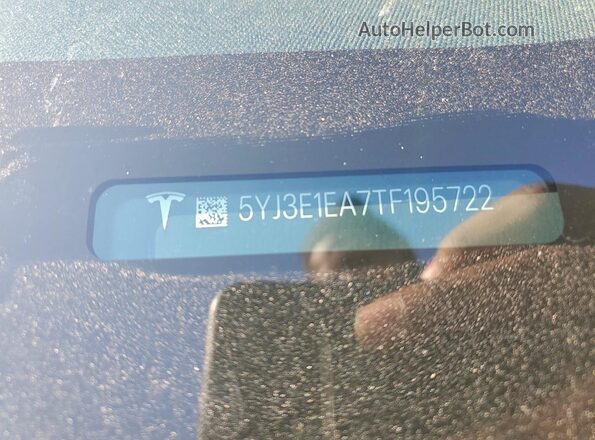 5YJ3E1EA7TF195722 2026 TESLA MODEL Black Շարժիչի բաժամունքի տեսք