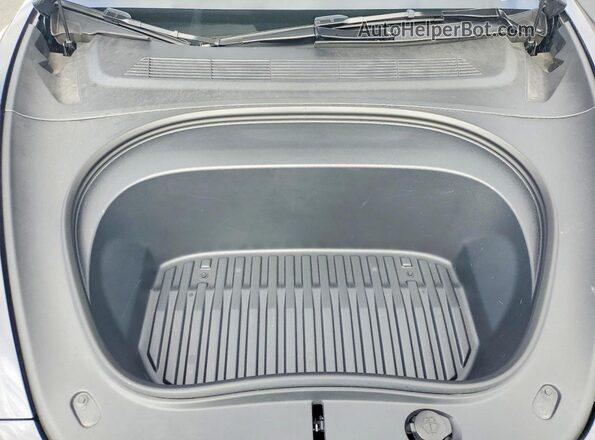 5YJ3E1EA8RF831766 2024 TESLA MODEL Gray Սալոնի հետևի տեսք
