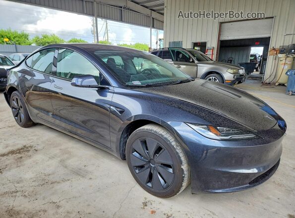 5YJ3E1EA8SF970236 2025 TESLA MODEL Серый Передняя правая четверть