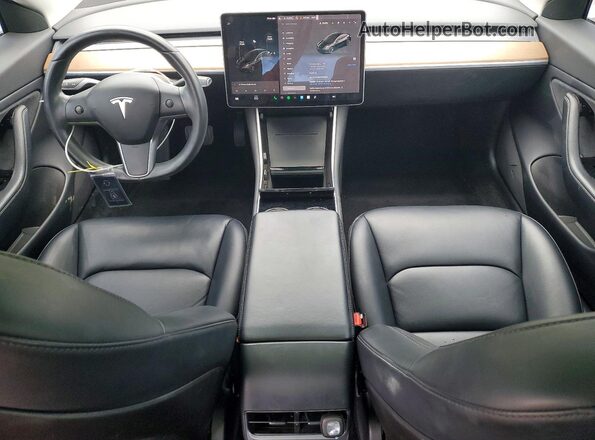 5YJ3E1EB0KF384882 2019 TESLA MODEL Черный Вид панели приборов