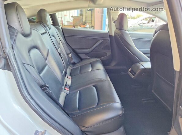 5YJ3E1EB0MF923651 2021 TESLA MODEL White Вид задніх сидінь