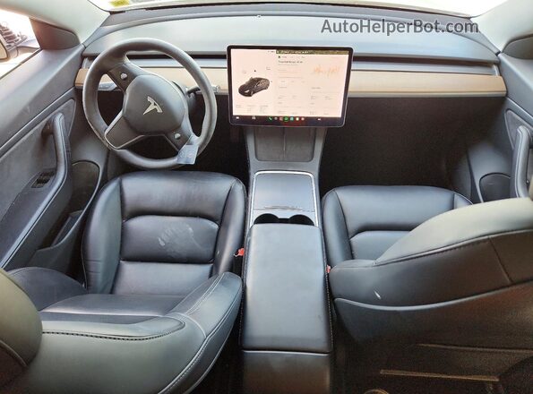 5YJ3E1EB0MF923651 2021 TESLA MODEL White Вид панелі приладів