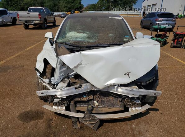 5YJ3E1EB0MF980030 2021 TESLA MODEL White Widok z przodu