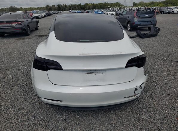 5YJ3E1EB0NF105838 2022 TESLA MODEL White Rear view