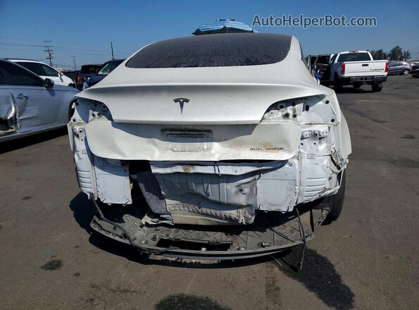 5YJ3E1EB0NF134191 2022 TESLA MODEL White Հետևի տեսք