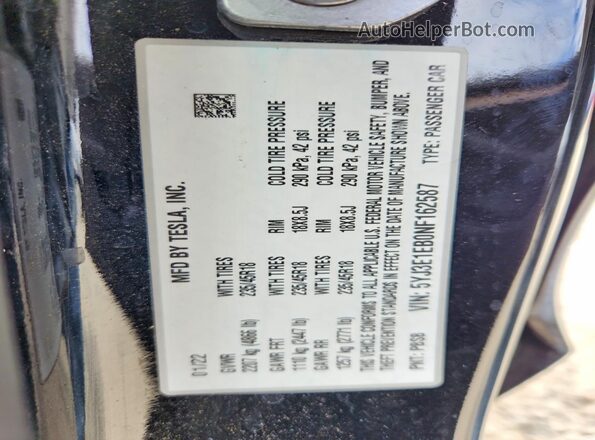 5YJ3E1EB0NF162587 2022 TESLA MODEL Black ძრავის განყოფილების ხედი