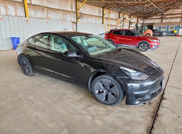 5YJ3E1EB0NF267047 2022 TESLA MODEL Black Przód prawy