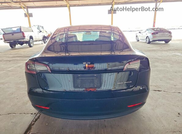 5YJ3E1EB0NF267047 2022 TESLA MODEL Black Widok z tyłu
