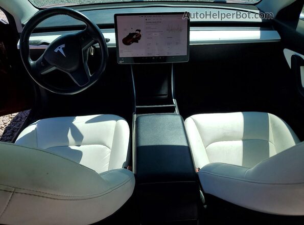 5YJ3E1EB1JF100805 2018 TESLA MODEL Red წინა პანელის ხედი