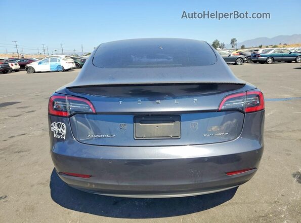 5YJ3E1EB1MF055272 2021 TESLA MODEL Charcoal Widok z tyłu