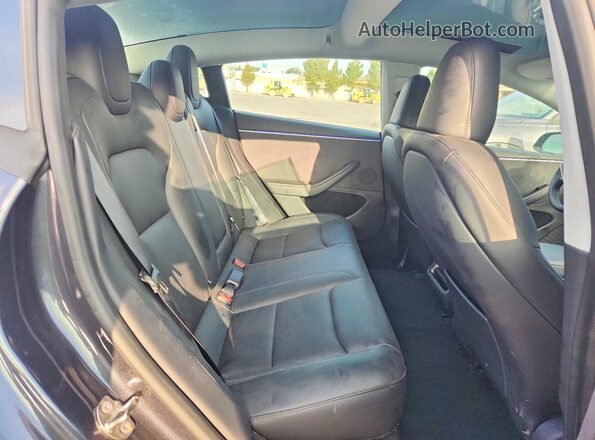 5YJ3E1EB1RF817409 2024 TESLA MODEL Gray Հետևի նստատեղերի տեսք