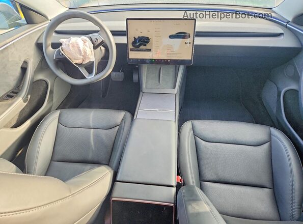5YJ3E1EB1RF817409 2024 TESLA MODEL Gray Առջևի վահանակի տեսք