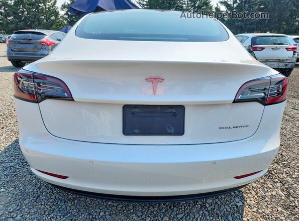 5YJ3E1EB2MF960751 2021 TESLA MODEL White Widok z tyłu