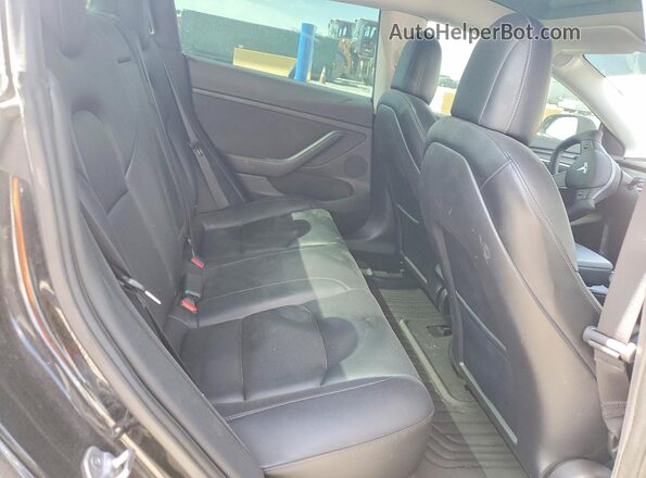 5YJ3E1EB2NF191623 2022 TESLA MODEL Black უკანა სავარძლების ხედი