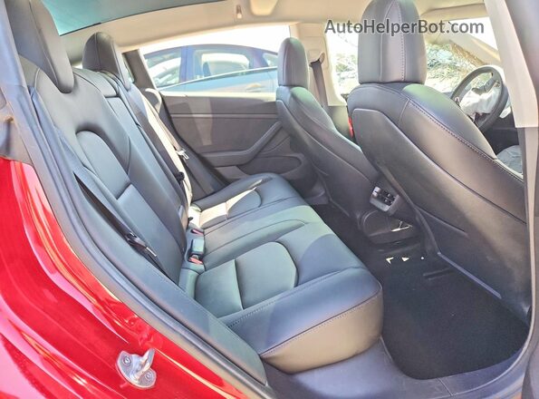 5YJ3E1EB2NF244000 2022 TESLA MODEL Red Rear seats view