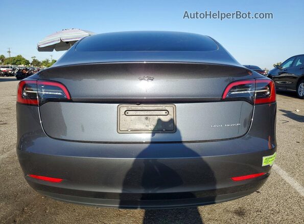 5YJ3E1EB2PF628779 2023 TESLA MODEL Gray Հետևի տեսք