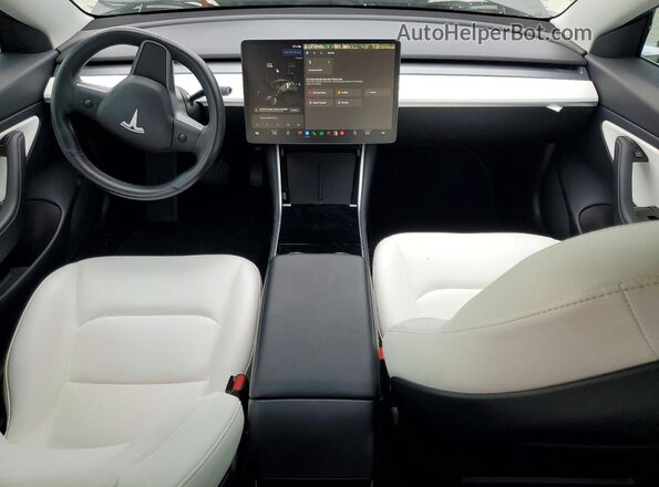 5YJ3E1EB3KF365923 2019 TESLA MODEL Черный Вид панели приборов