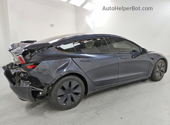 5YJ3E1EB3SF884650 2025 TESLA MODEL Серый Задняя правая четверть