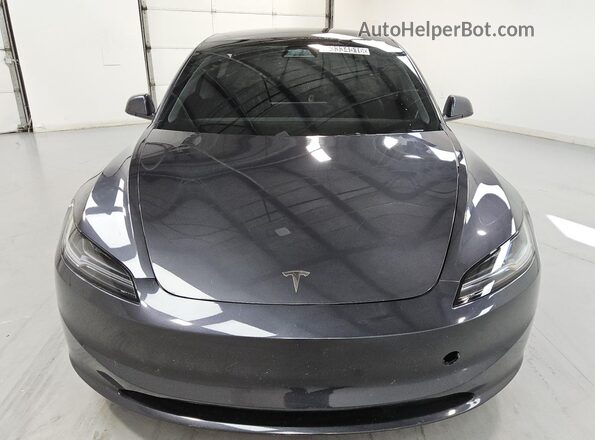 5YJ3E1EB3SF884650 2025 TESLA MODEL Серый Панорамный вид салона 360°