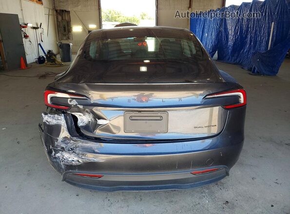 5YJ3E1EB3TF124686 2026 TESLA MODEL Gray Հետևի տեսք