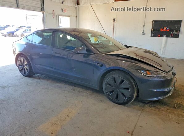 5YJ3E1EB3TF124686 2026 TESLA MODEL Gray Առջևի աջ