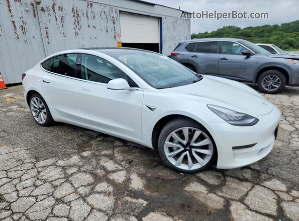 5YJ3E1EB4LF638532 2020 TESLA MODEL White Przód prawy