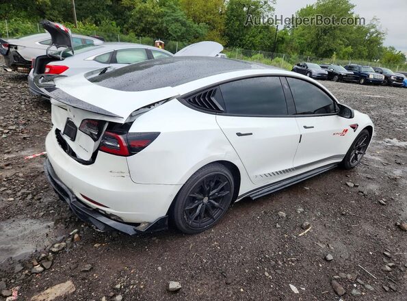 5YJ3E1EB4MF858593 2021 TESLA MODEL Белый Задняя правая четверть