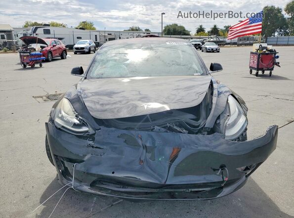 5YJ3E1EB5JF144273 2018 TESLA MODEL Black Front view