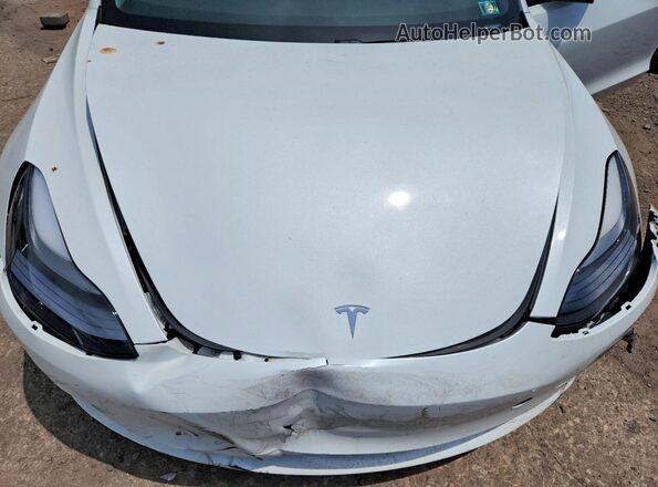 5YJ3E1EB5MF906652 2021 TESLA MODEL White Widok wnętrza z tyłu
