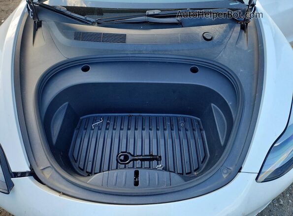 5YJ3E1EB5NF249997 2022 TESLA MODEL White Vista interior trasera