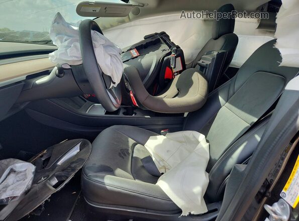 5YJ3E1EB5NF273829 2022 TESLA MODEL Black Front interior view