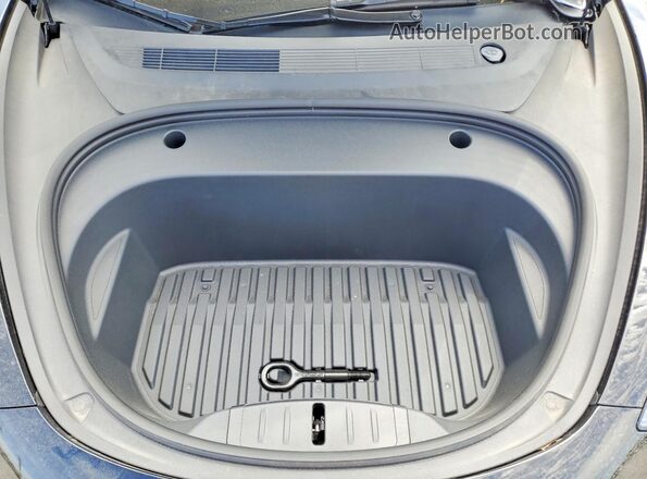 5YJ3E1EB5PF706584 2023 TESLA MODEL Black უკანა სალონის ხედი