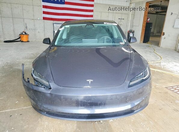 5YJ3E1EB5RF766223 2024 TESLA MODEL Charcoal Widok z przodu