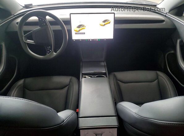 5YJ3E1EB5RF766223 2024 TESLA MODEL Charcoal Widok deski rozdzielczej