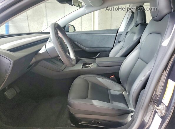 5YJ3E1EB5RF766223 2024 TESLA MODEL Charcoal Widok wnętrza z przodu