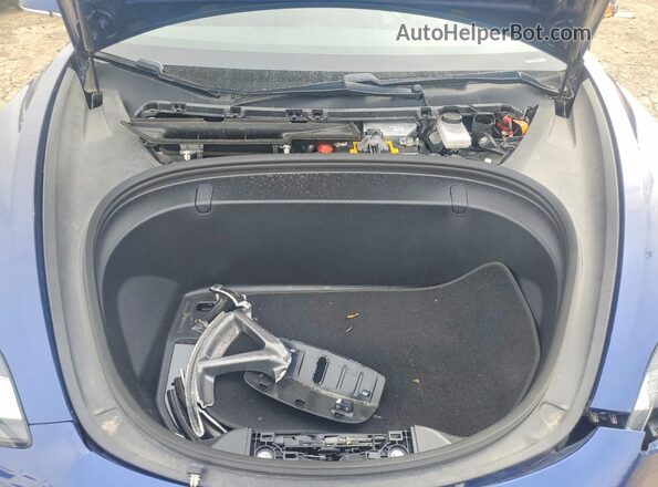 5YJ3E1EB6JF090272 2018 TESLA MODEL Blue Вид задньої частини салону