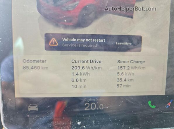 5YJ3E1EB6PF415897 2023 TESLA MODEL Red ხელსაწყოთა პანელის ხედი