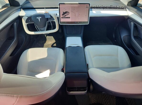 5YJ3E1EB7MF010224 2021 TESLA MODEL White Dashboard view