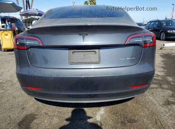 5YJ3E1EB7NF166796 2022 TESLA MODEL Gray უკანა ხედი