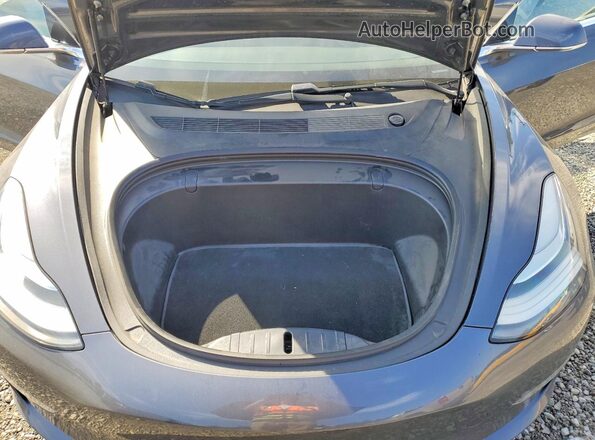 5YJ3E1EB8JF094145 2018 TESLA MODEL Серый Вид задней части салона